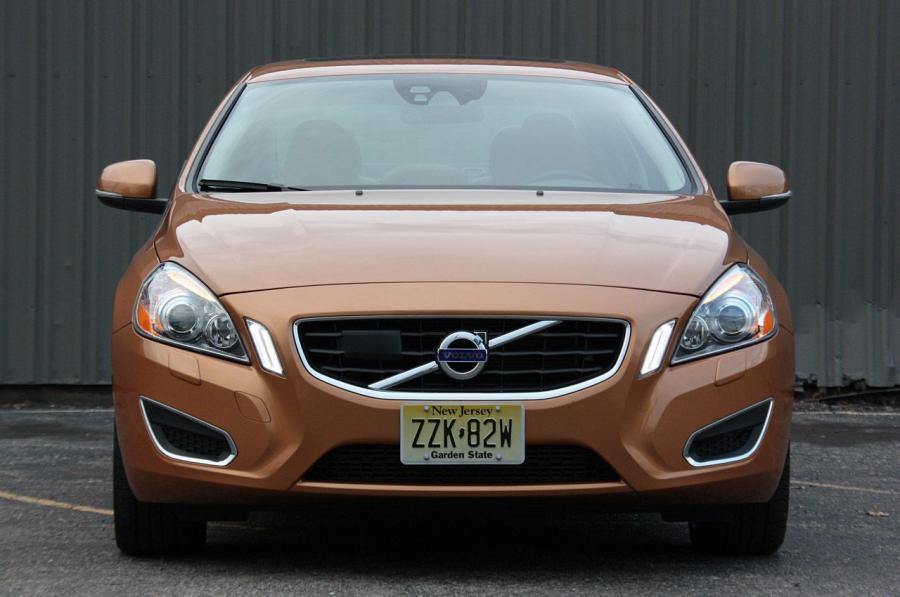  Volvo S60 2010 года  (фото 144 из 226)